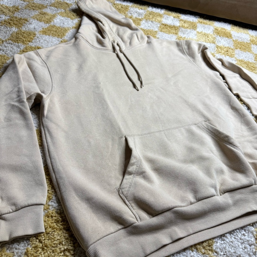 H&M Hoodie in Tan Size Large